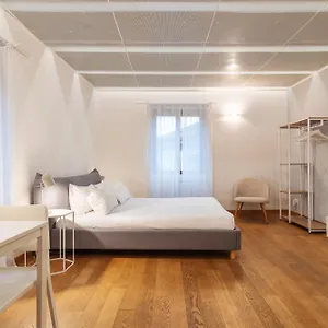 Easyhomes - Spiga Appartamento